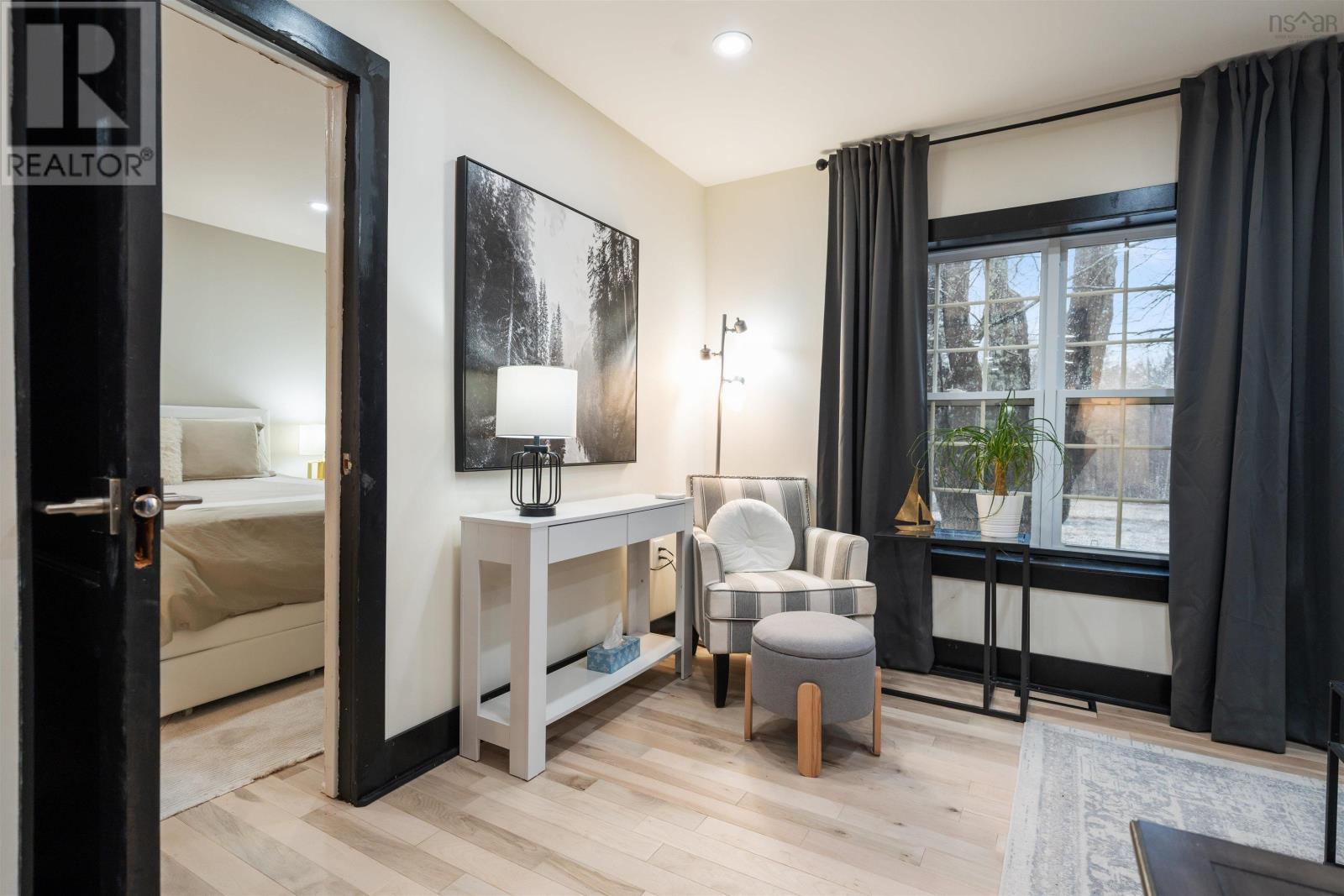 Property 42 of 50 of 1379 Alma Road