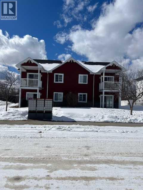 14 Poplar Drive