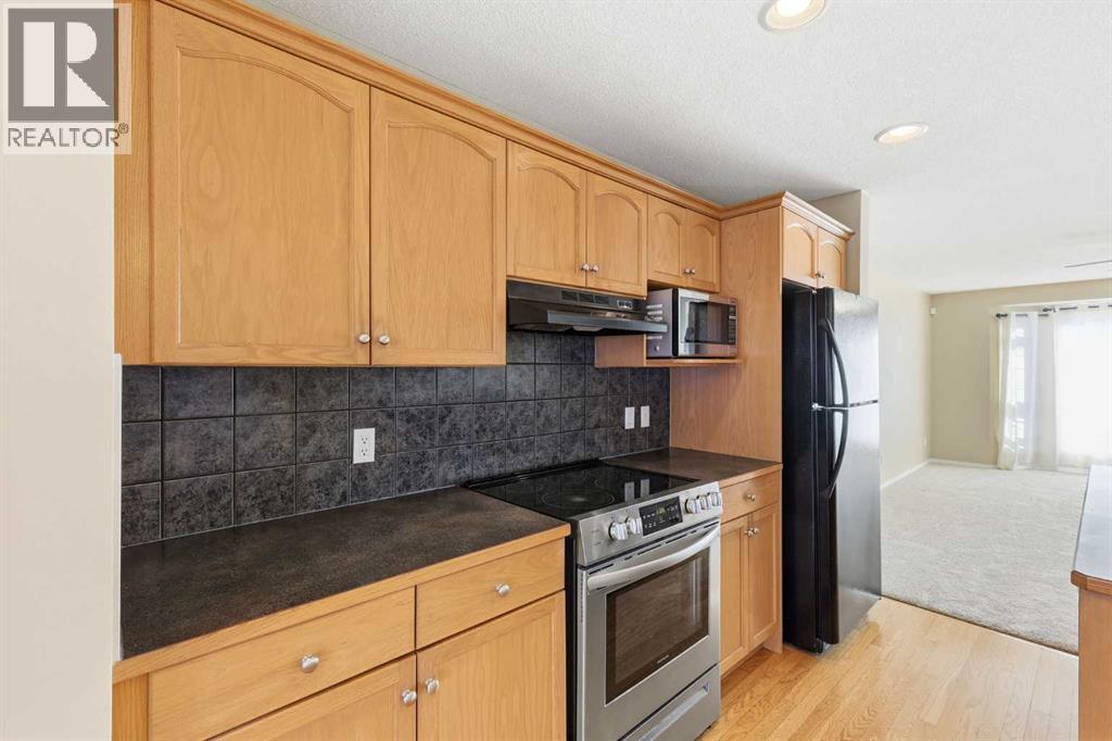 
          160 Taradale Drive Northeast
            <br/>
            <span>Calgary</span>
            , 
            <span>AB</span>
             <span>T3J5G3</span>
         - Photo 29