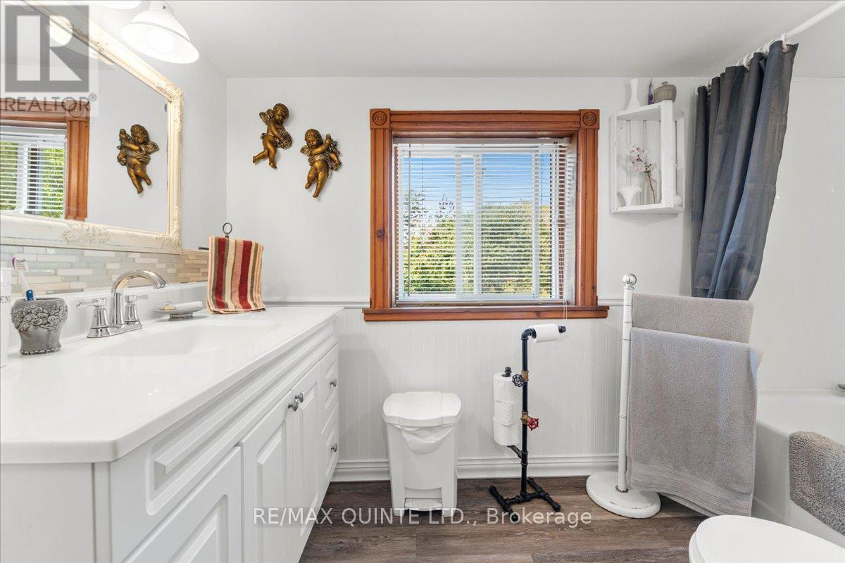 7763 LOYALIST PARKWAY - 7