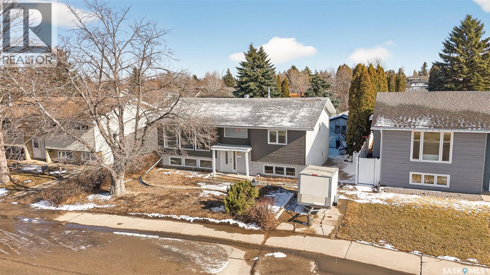 1321 PRINCE CRESCENT - 44