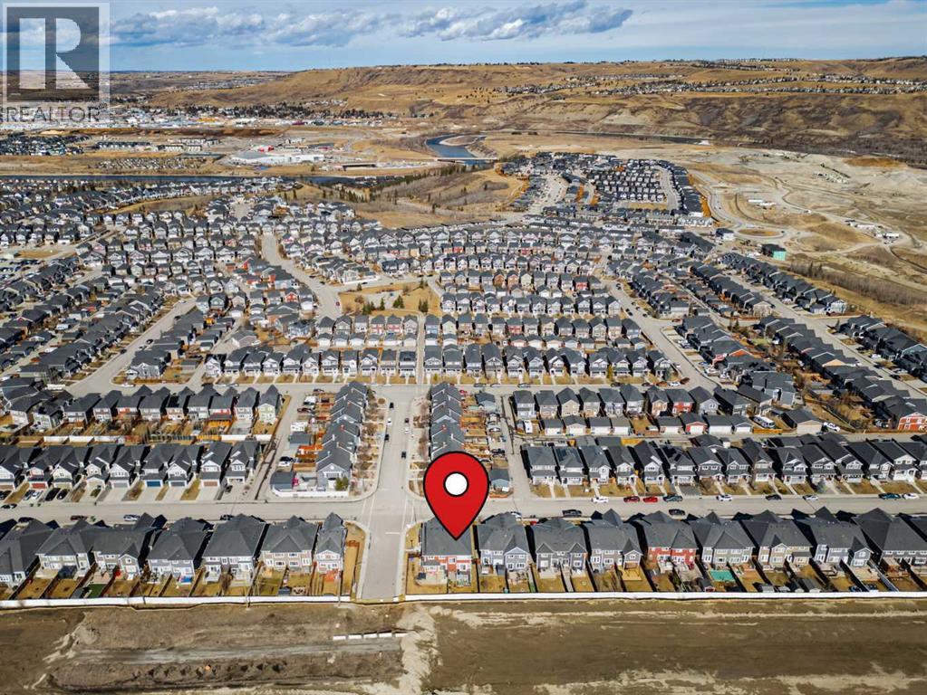 390 River Heights Crescent, Cochrane