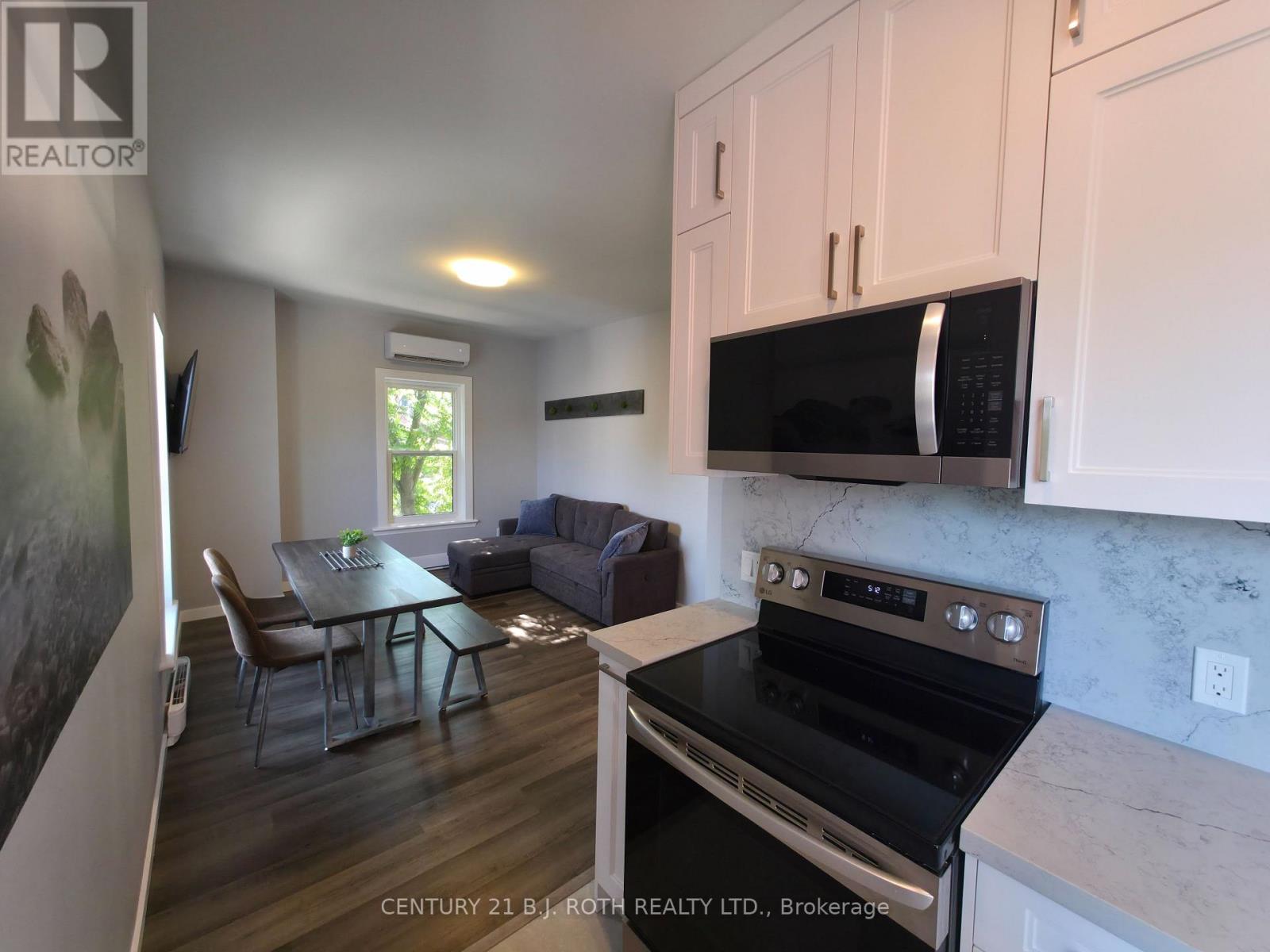 1 - 82 ALBERT STREET N