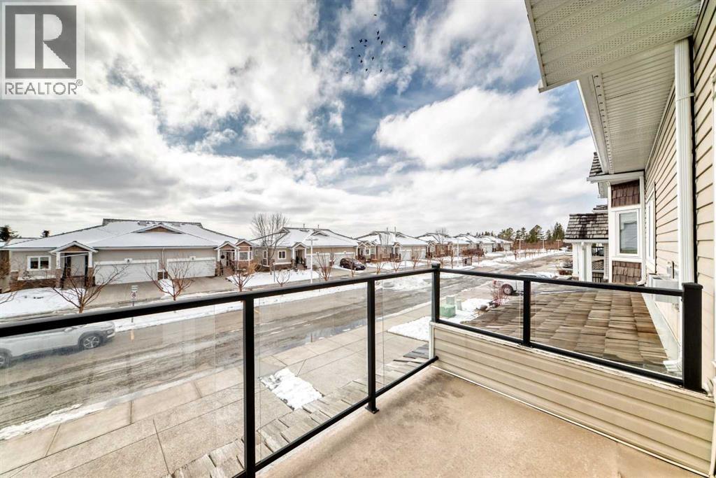 Single Family House Bi-level for Sale in  Rocky Vista Gardens NW Rocky Ridge Calgary 