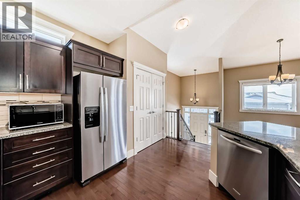 Single Family House Bi-level for Sale in  Rocky Vista Gardens NW Rocky Ridge Calgary 