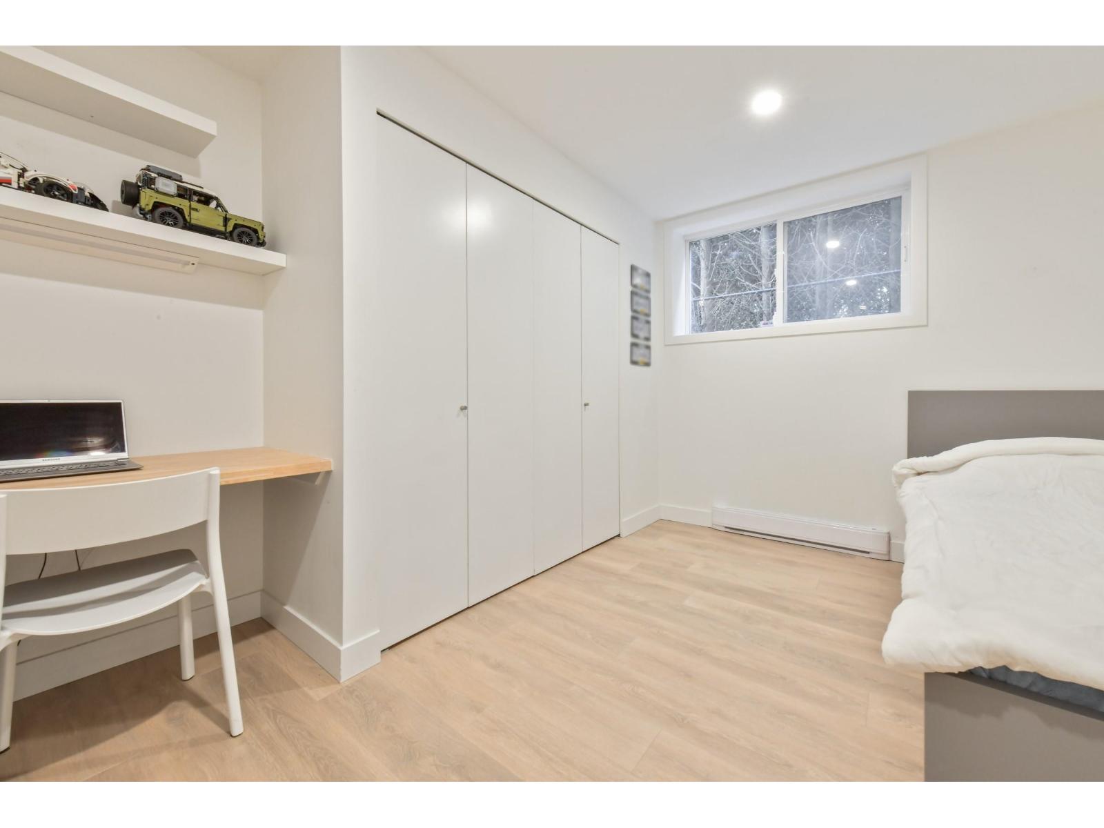 1388 KERFOOT ROAD, White Rock