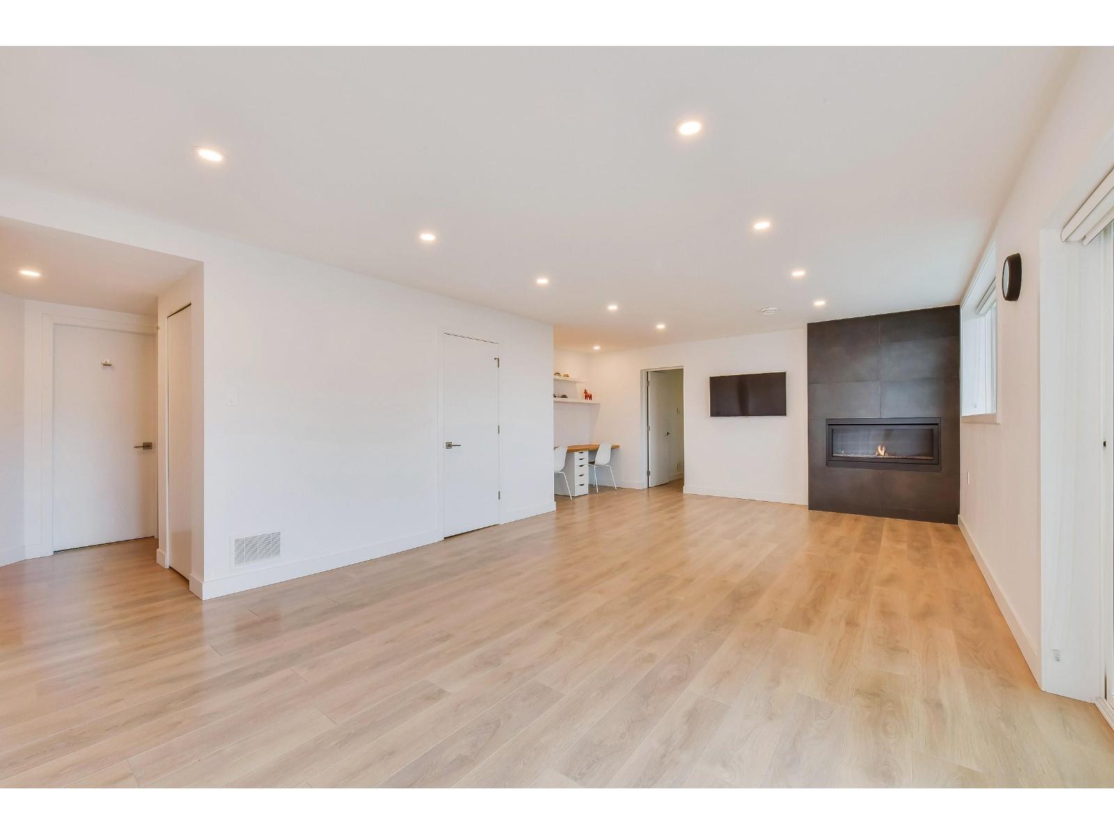 1388 KERFOOT ROAD, White Rock