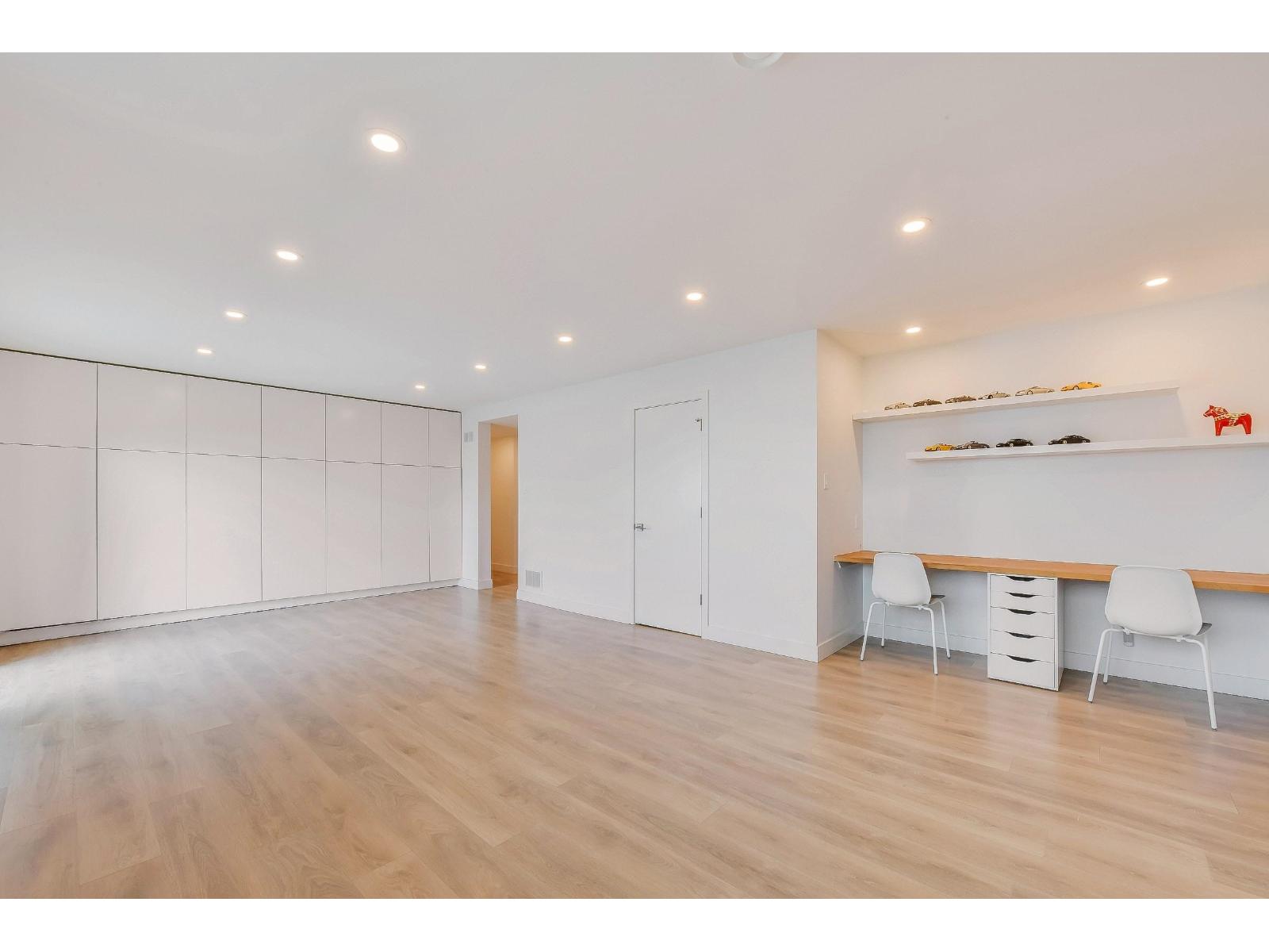 1388 KERFOOT ROAD, White Rock