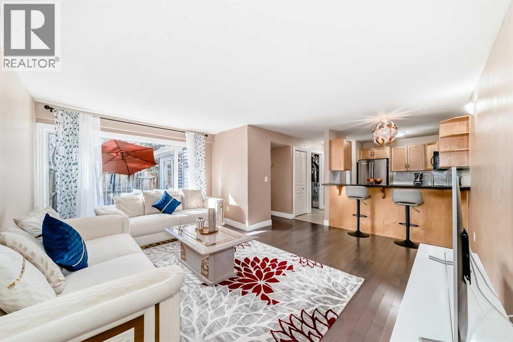 Single Family House for Sale in   Glamis Green SW Glamorgan Calgary 