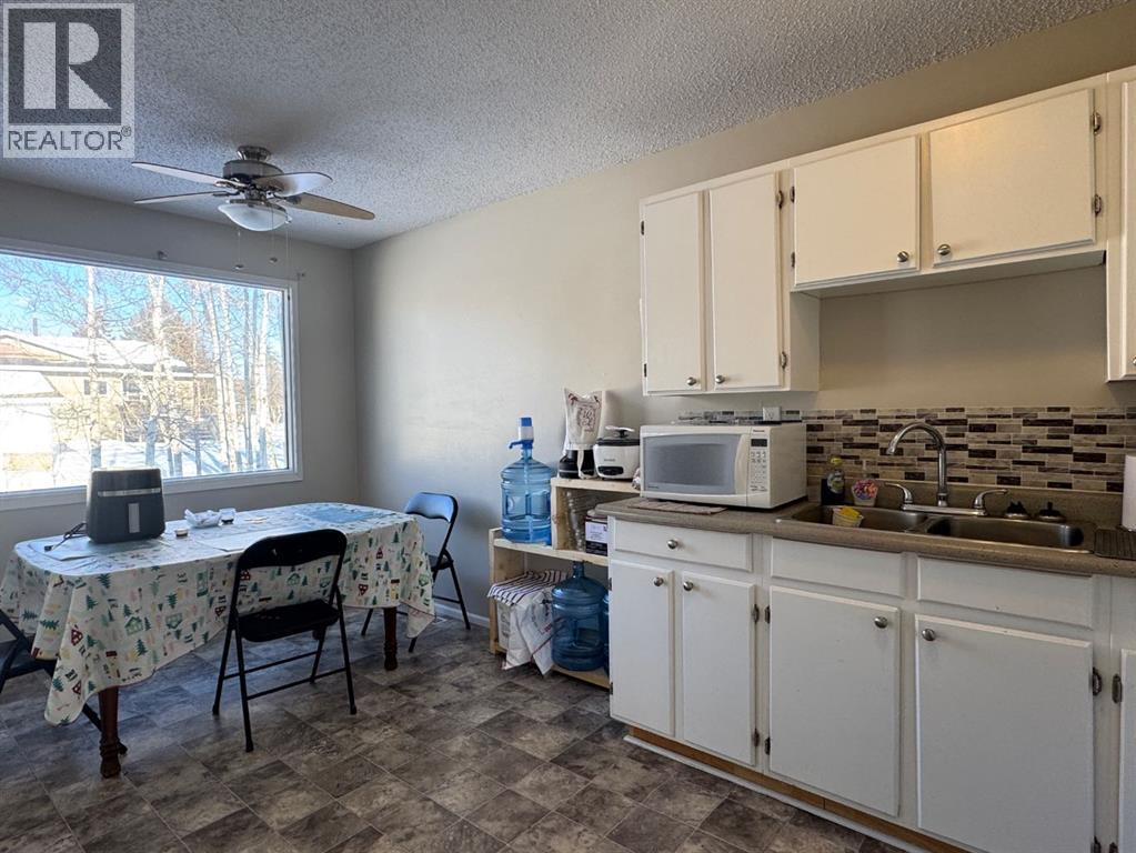 10300 105 AVENUE - 20