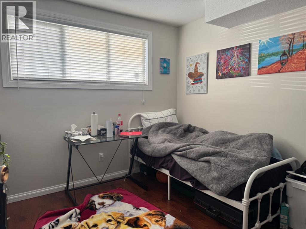 10300 105 AVENUE - 38