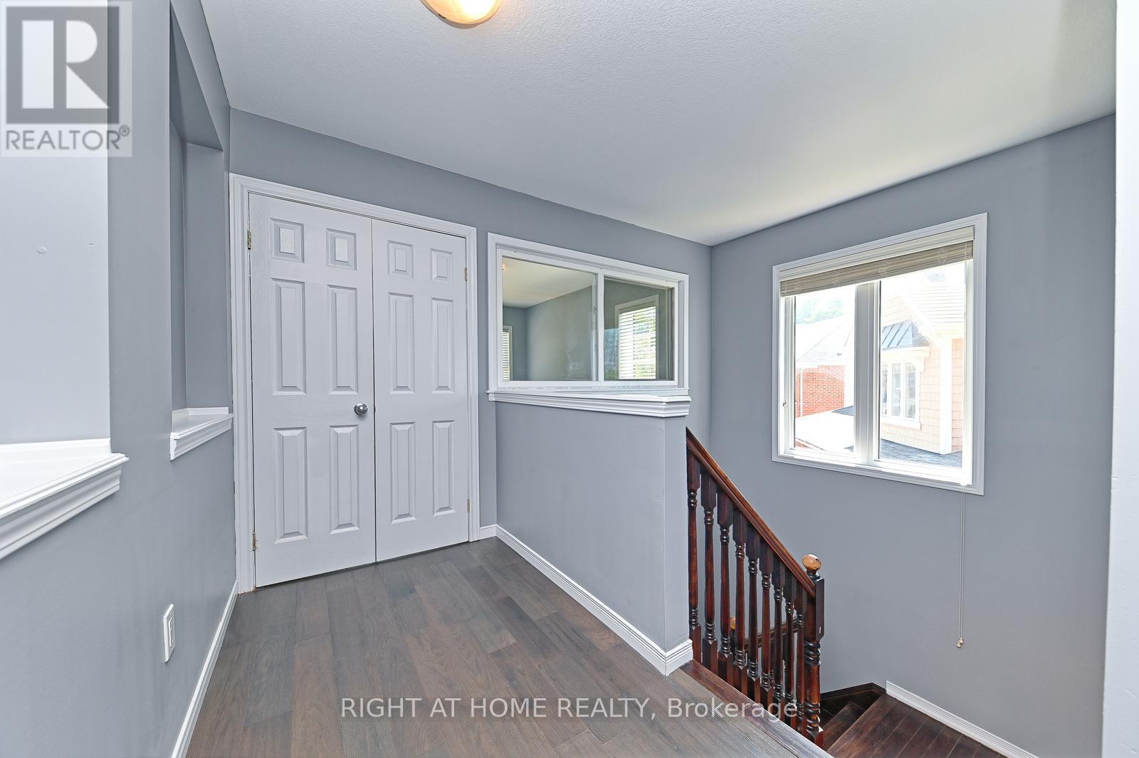 292 FALLING GREEN CRESCENT - 15