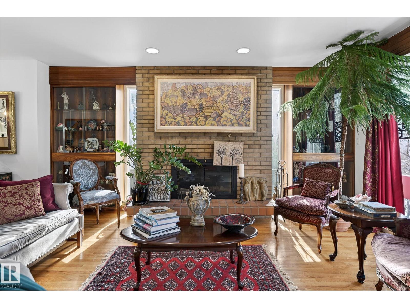 10235 134 ST NW NW, Edmonton