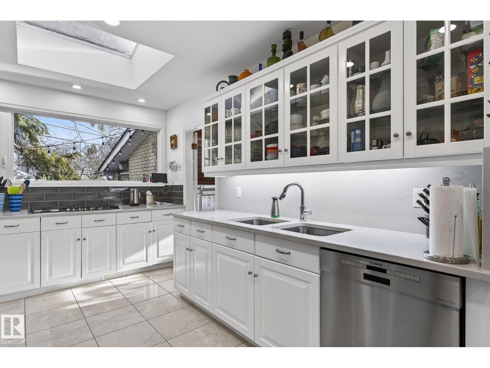 10235 134 ST NW NW, Edmonton