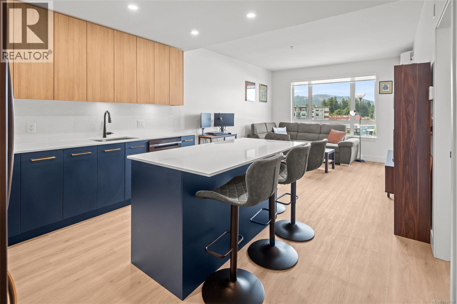 530 920 Reunion Avenue, Langford