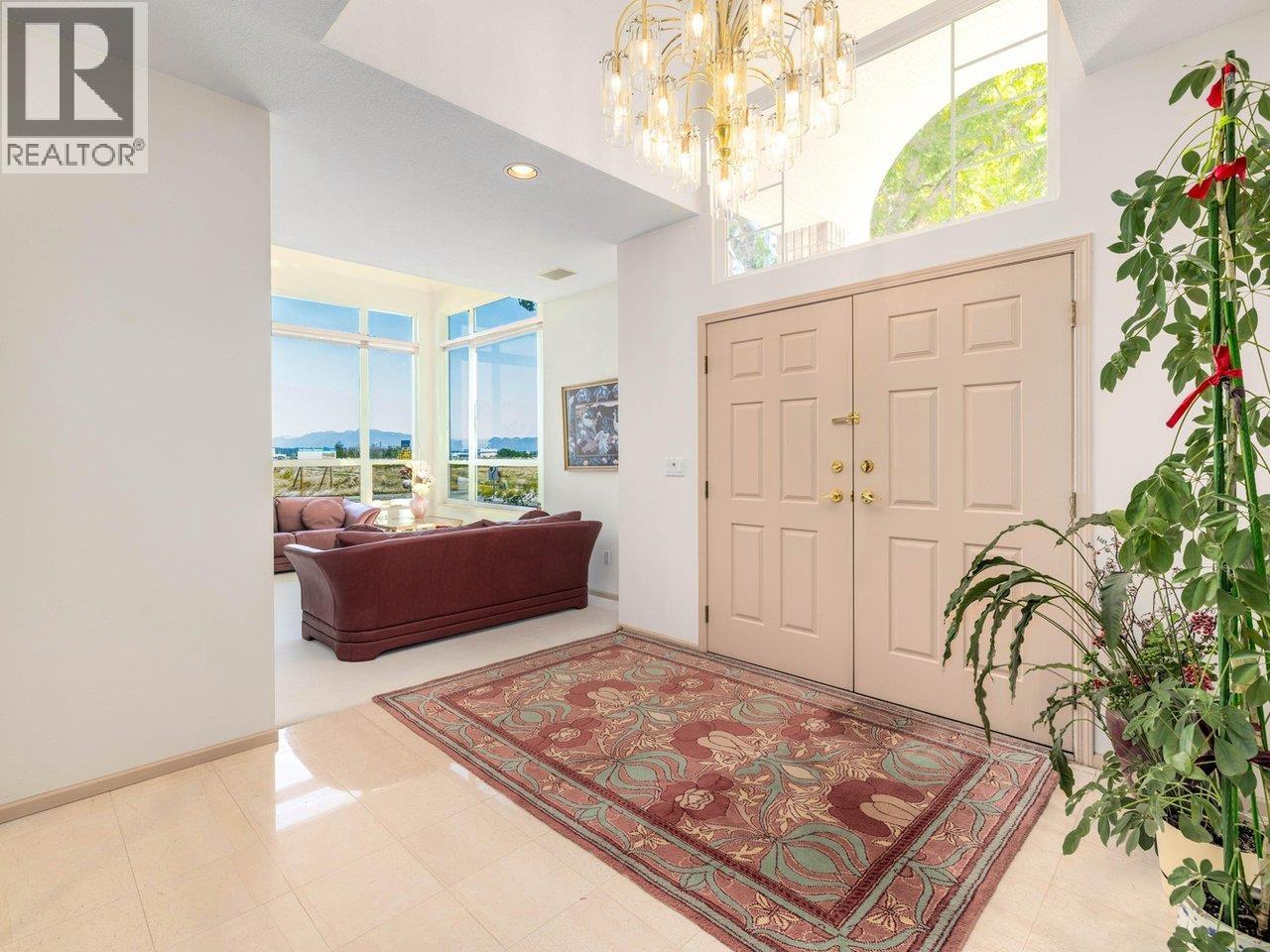 3340 RIVER Road, Richmond