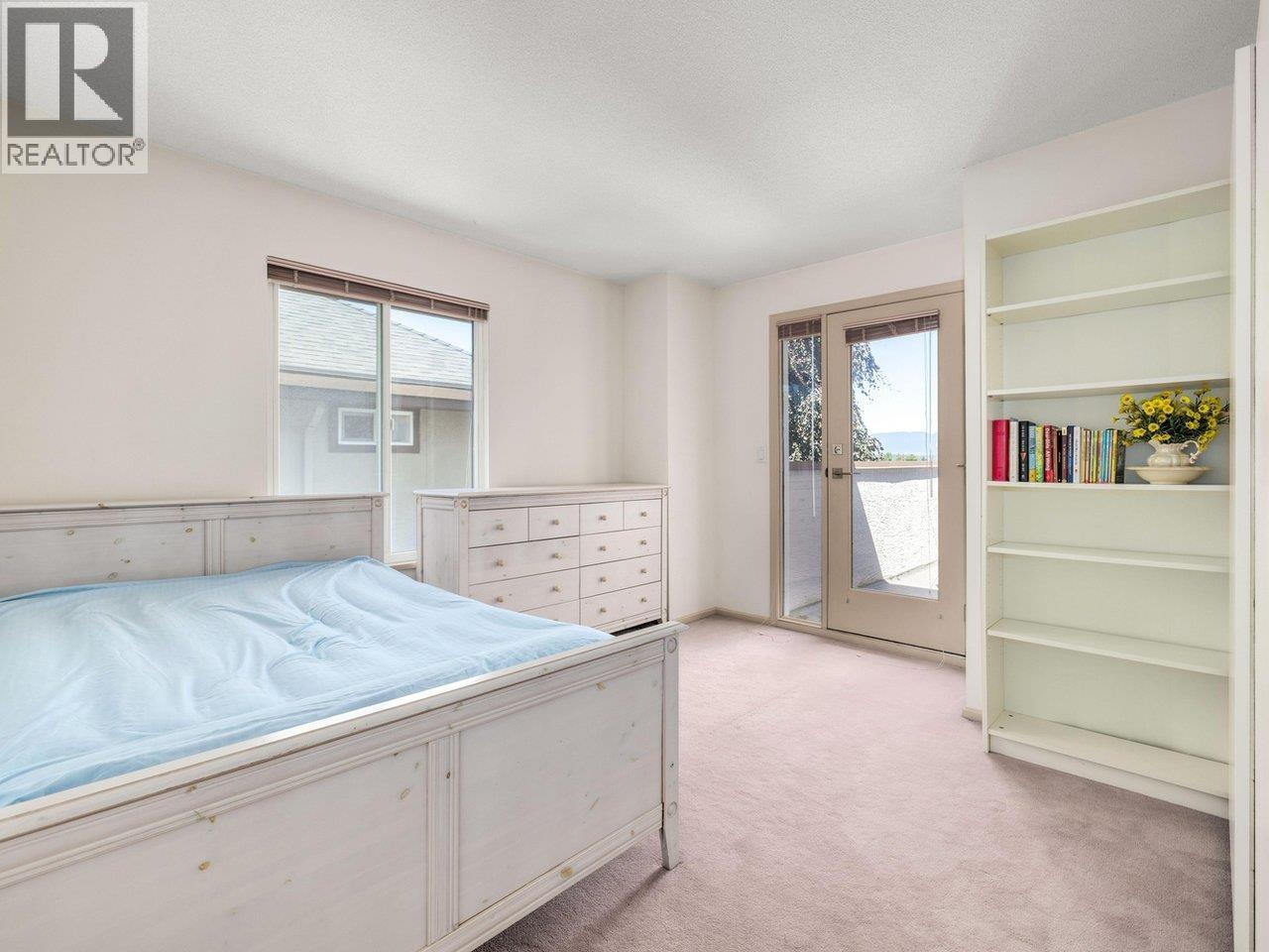 3340 RIVER Road, Richmond