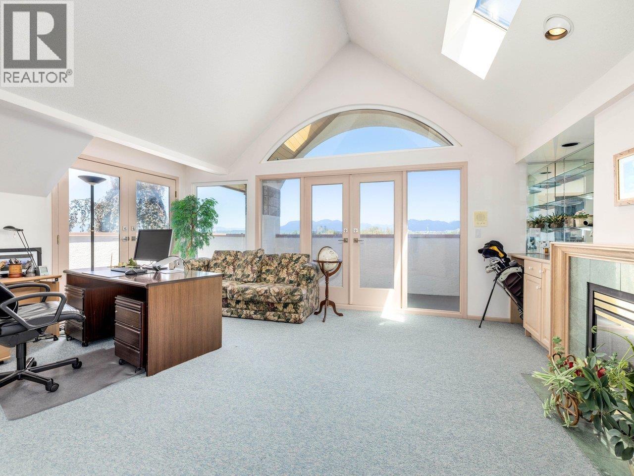 3340 RIVER Road, Richmond