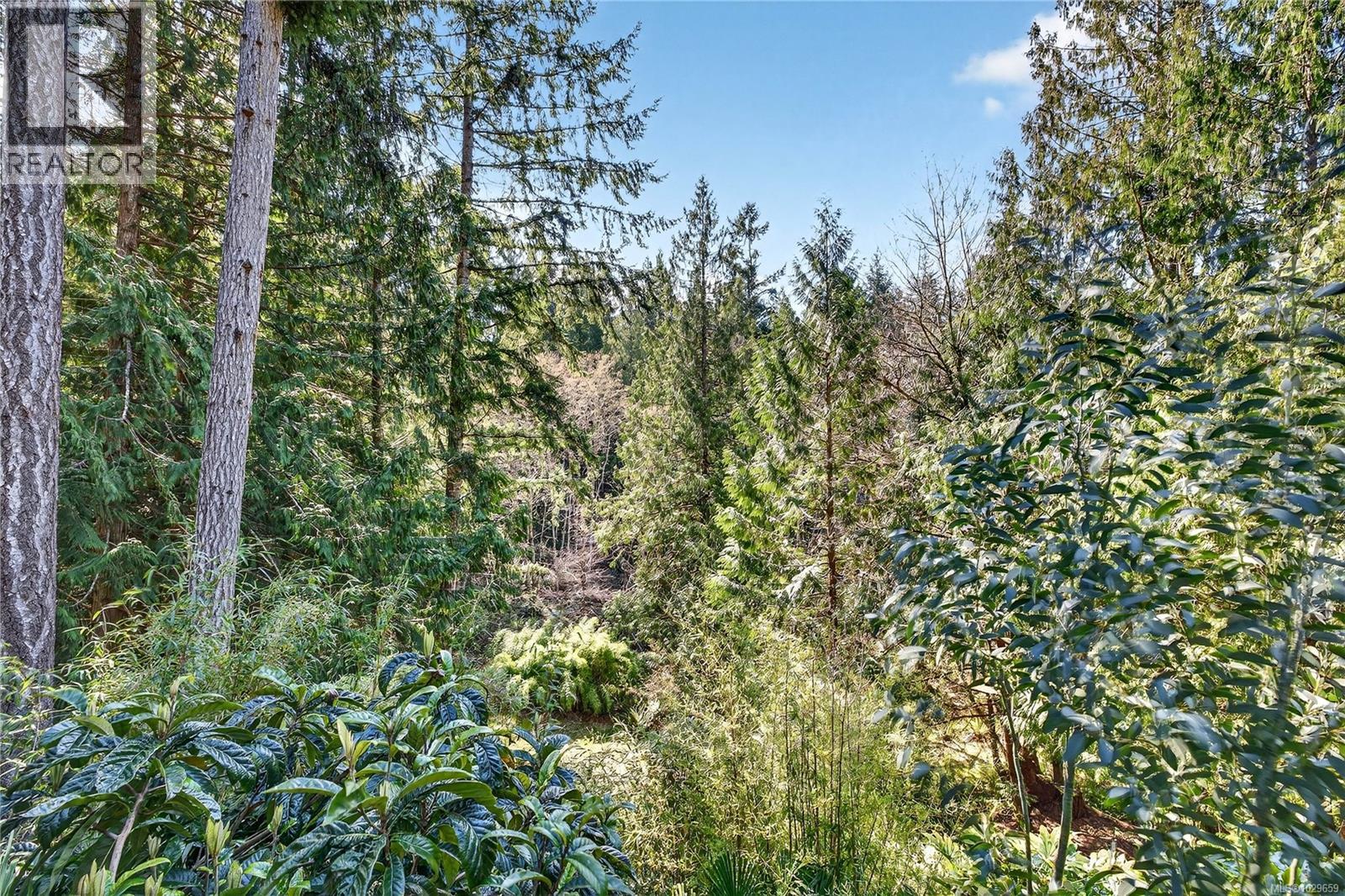 2470 NORTH END RD - 39