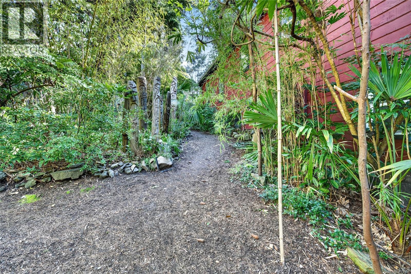 2470 NORTH END RD - 37