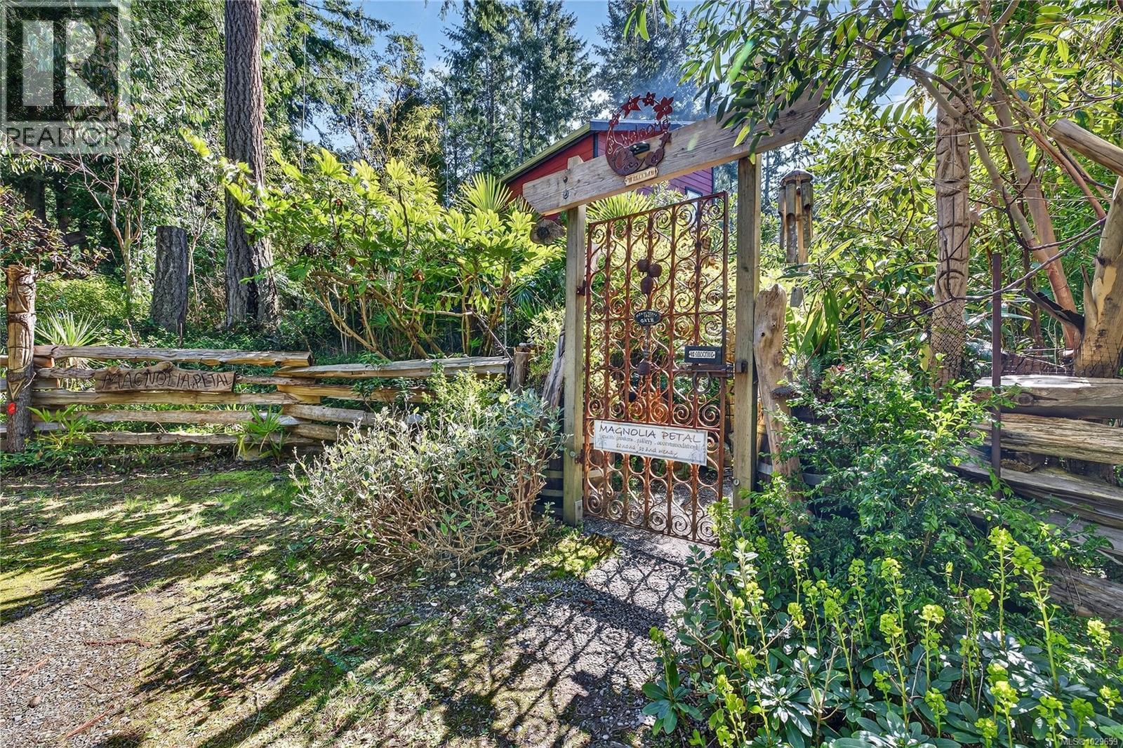 2470 NORTH END RD - 34