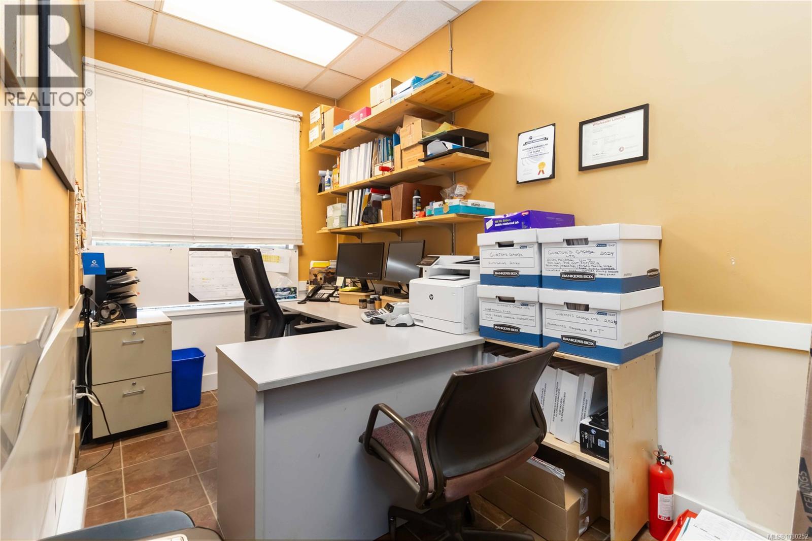  9139 East Saanich Road, North Saanich