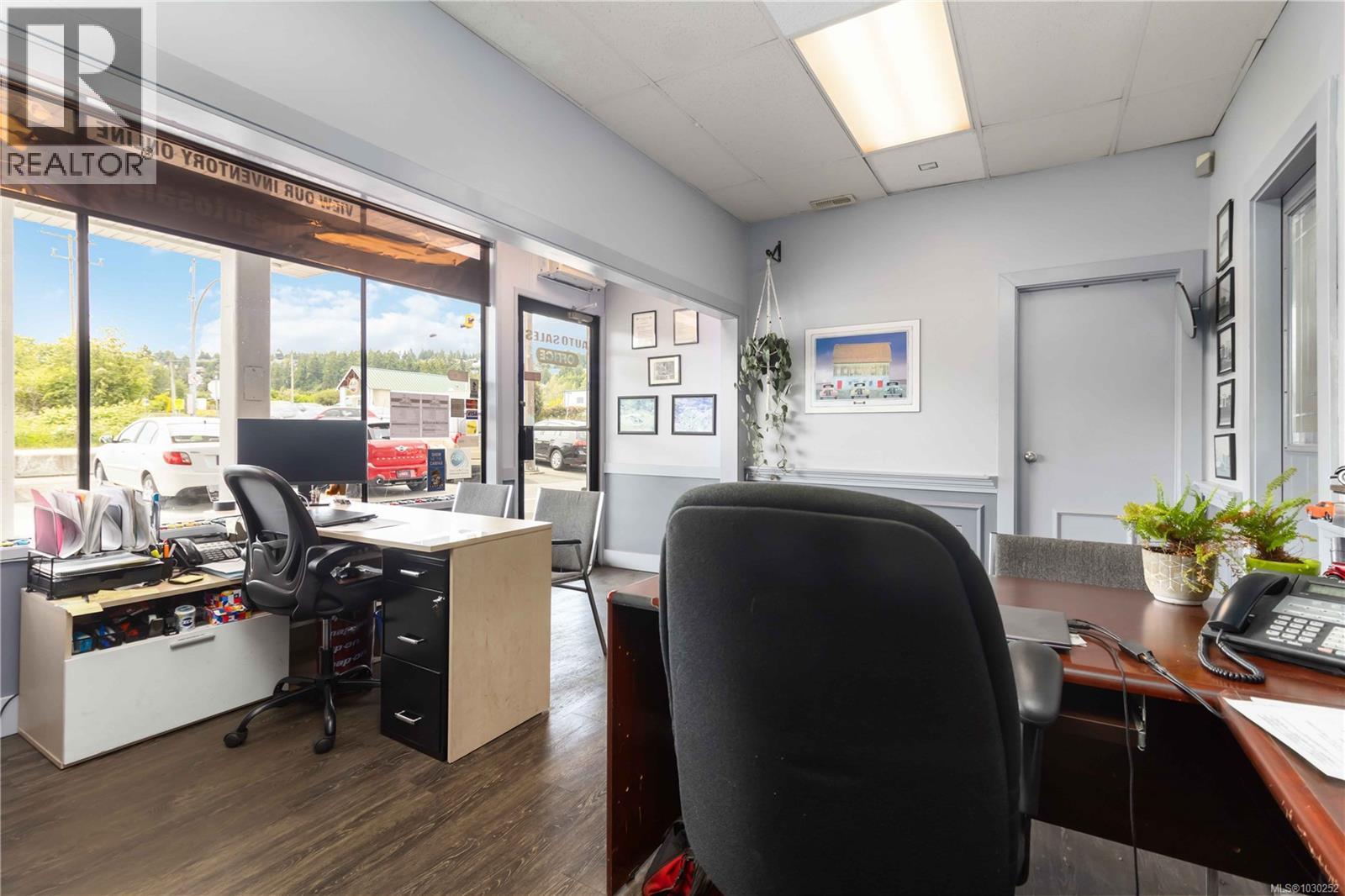  9139 East Saanich Road, North Saanich