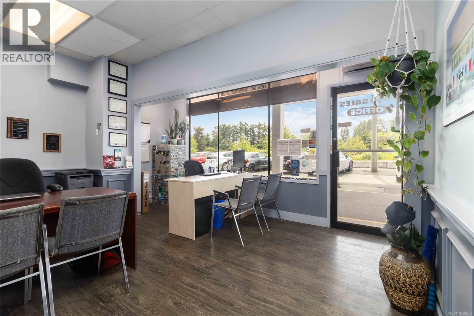  9139 East Saanich Road, North Saanich