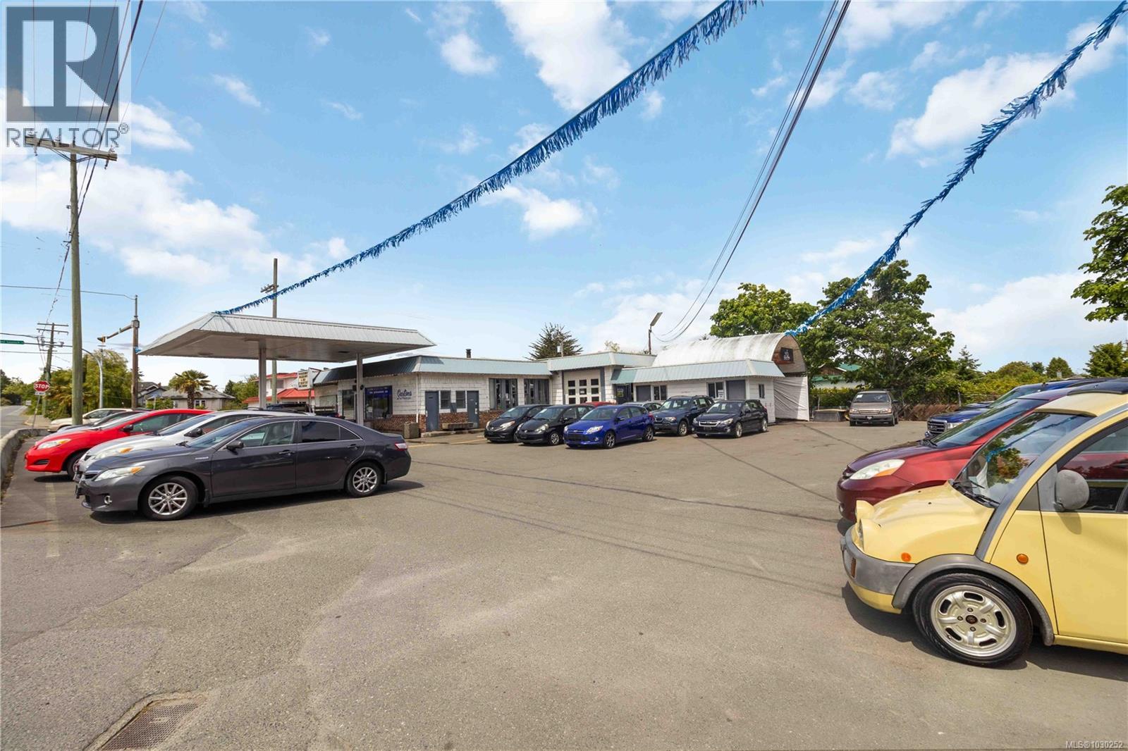  9139 East Saanich Road, North Saanich