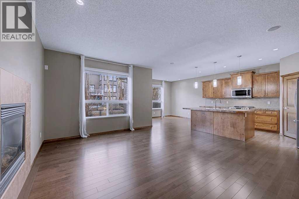 Single Family House for Sale in  Eversyde Mews SW Evergreen Calgary 