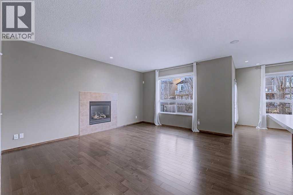 Single Family House for Sale in  Eversyde Mews SW Evergreen Calgary 