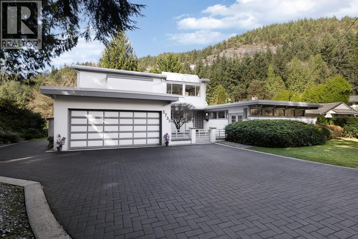 5735 BLUEBELL DRIVE, West Vancouver