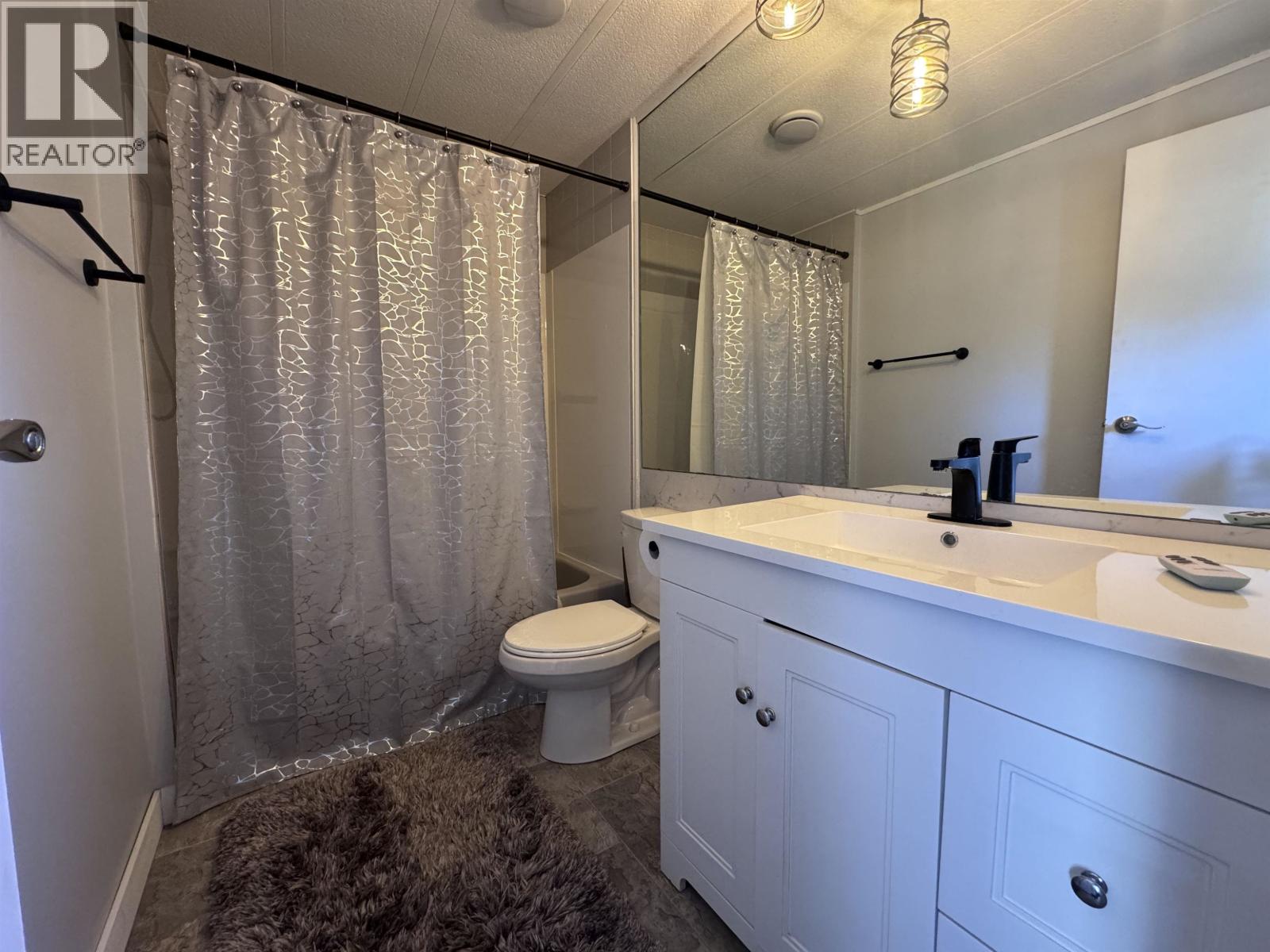 #T7 560 SODA CREEK ROAD - 6