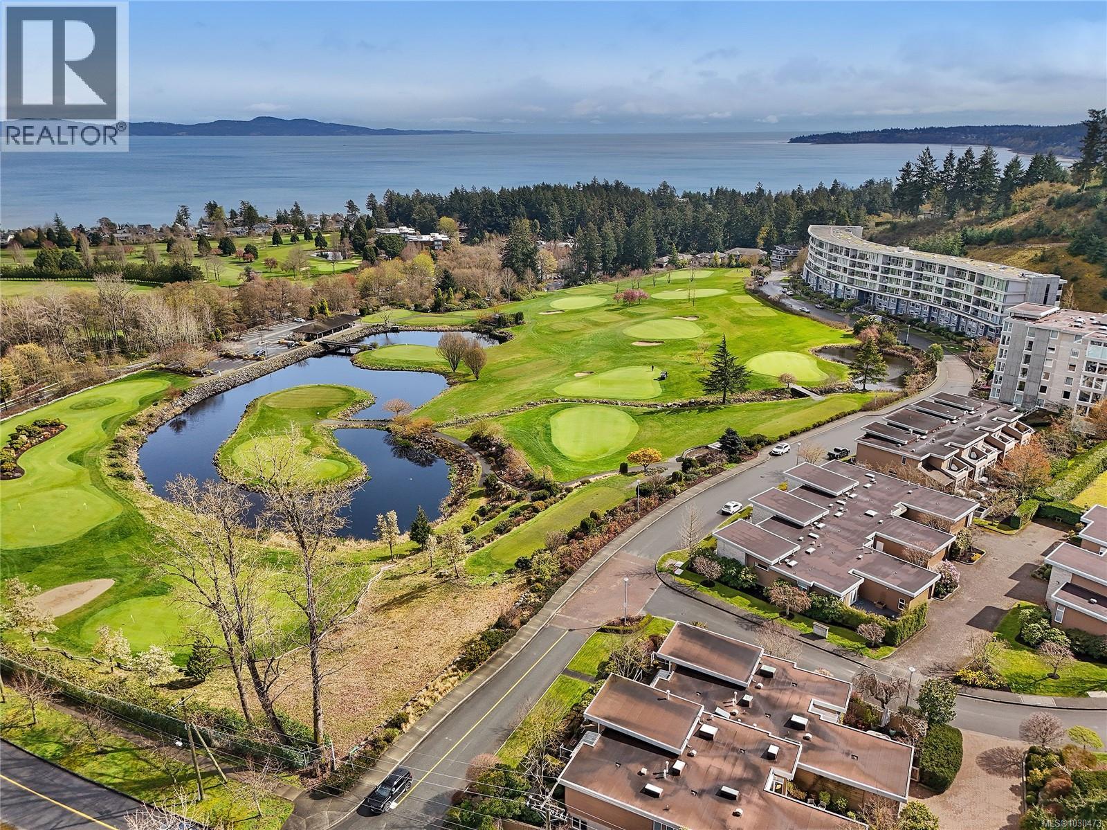 5384 SAYWARD HILL CRES - 60