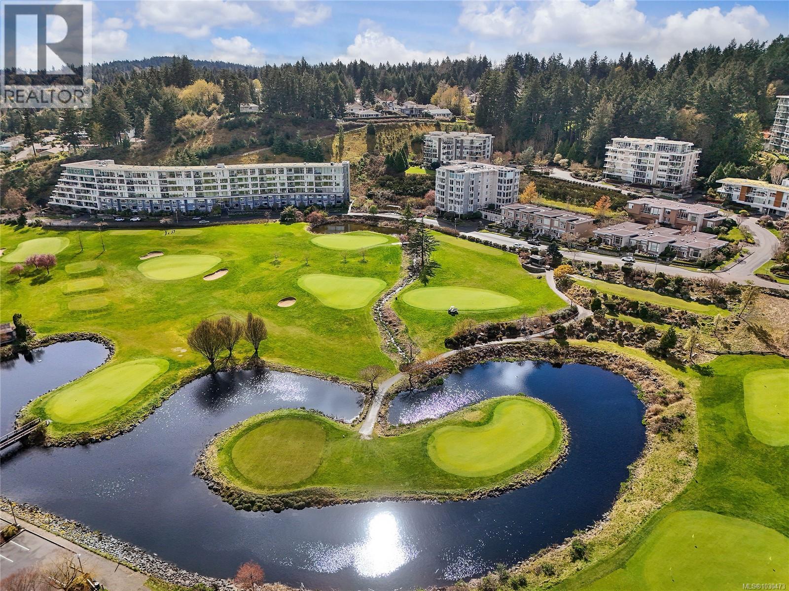 5384 SAYWARD HILL CRES - 68