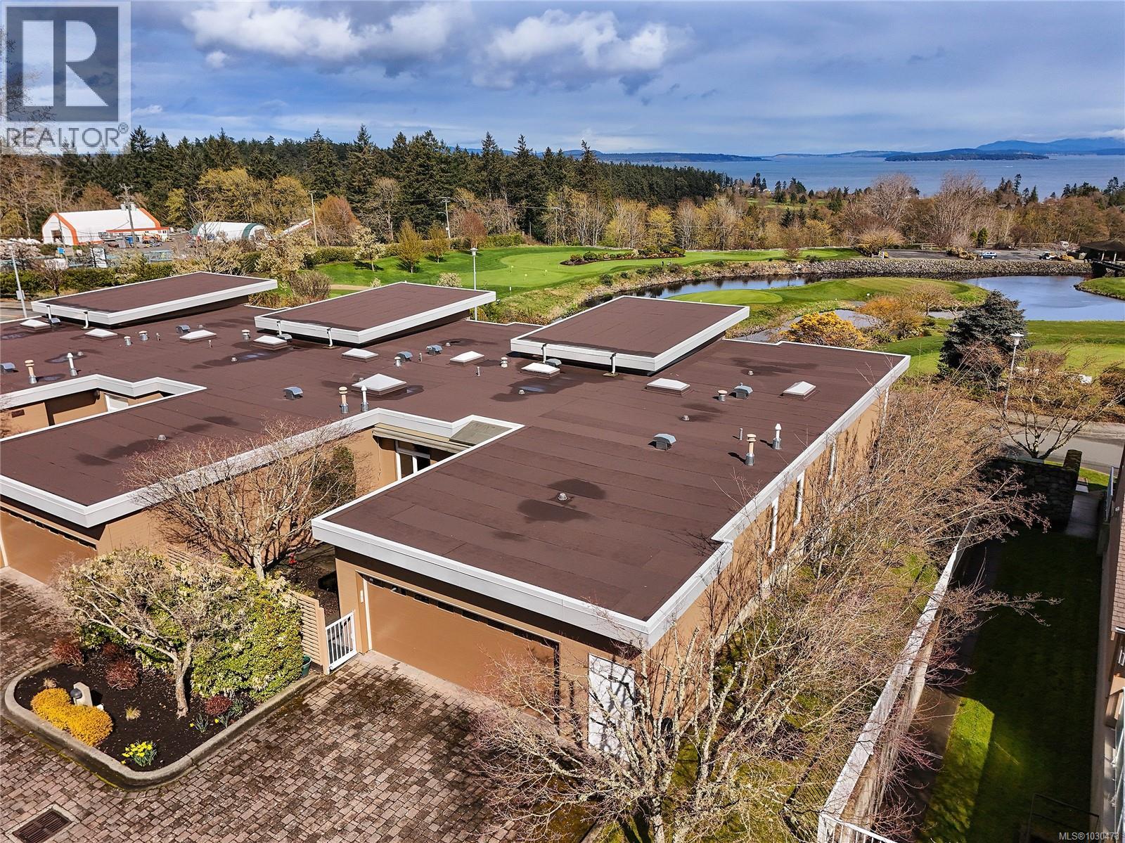 5384 SAYWARD HILL CRES - 69