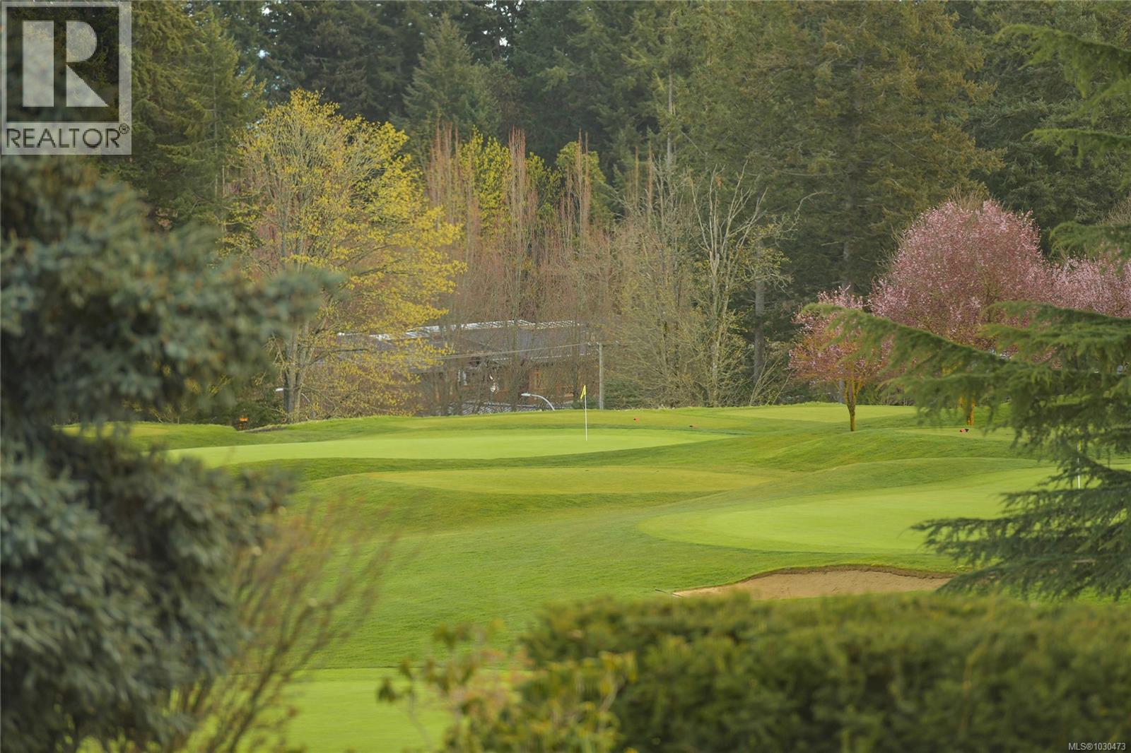 5384 SAYWARD HILL CRES - 74