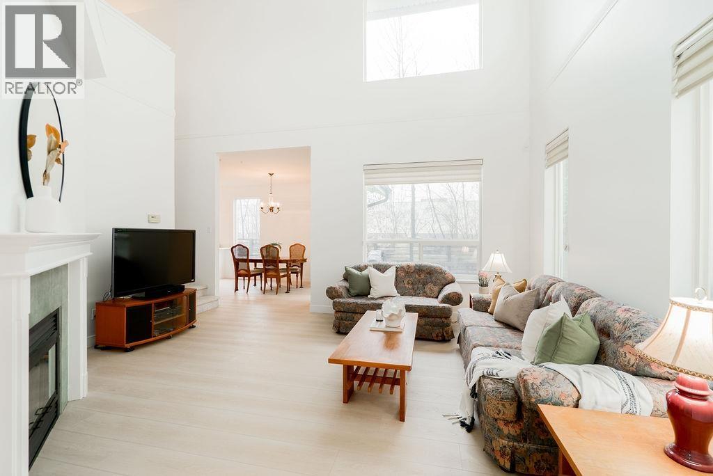 11888 SPRINGDALE DRIVE, Pitt Meadows