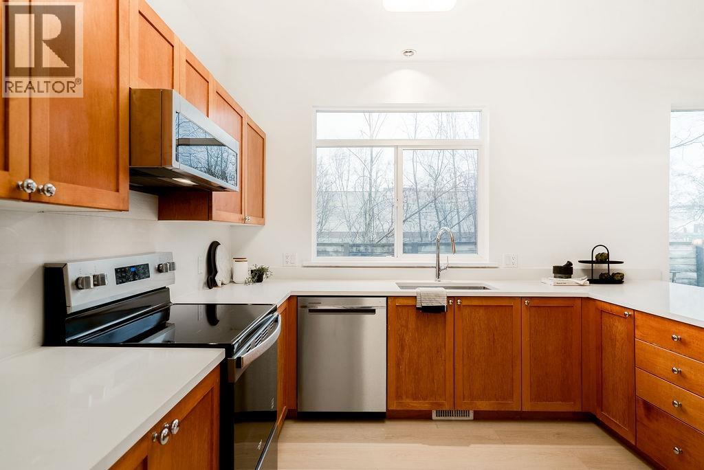 11888 SPRINGDALE DRIVE, Pitt Meadows