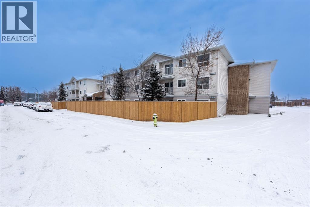 #304 5555 Falsbridge Drive NE - 31