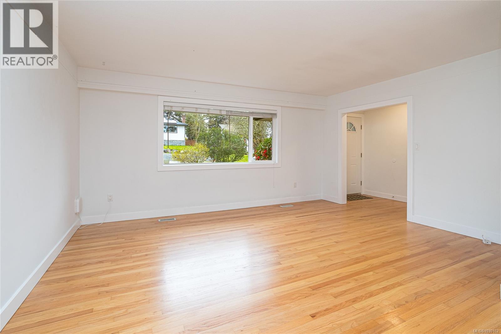  820-822 Leslie Drive, Saanich