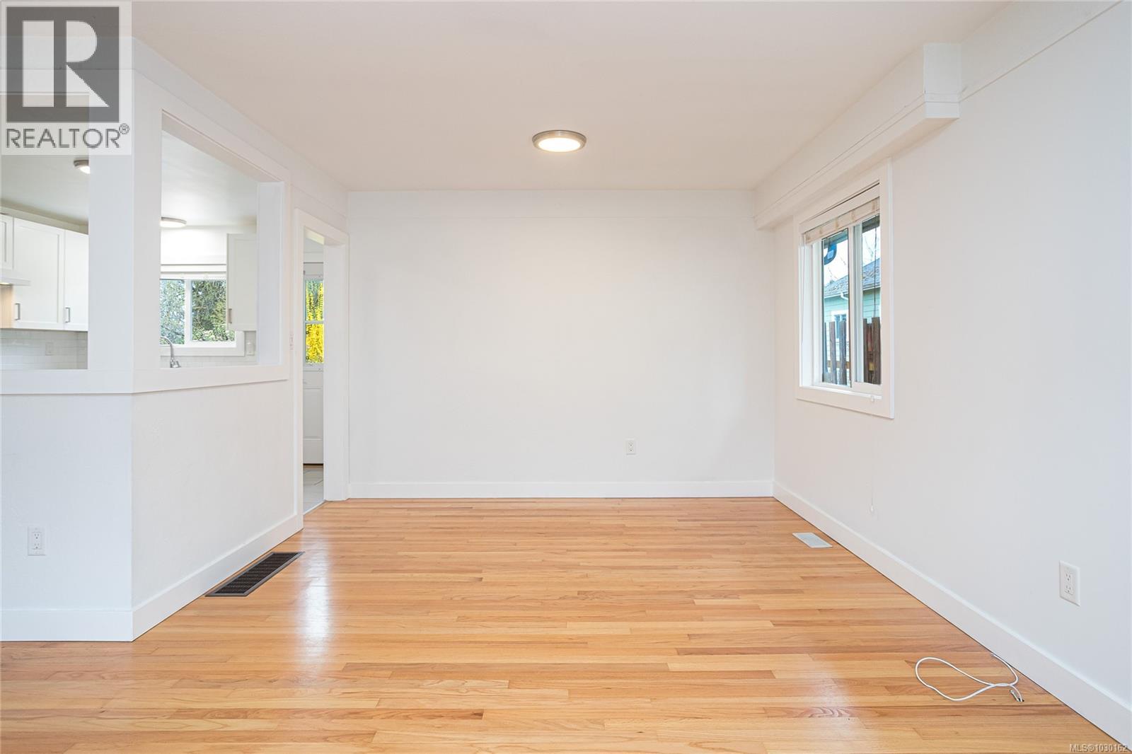  820-822 Leslie Drive, Saanich