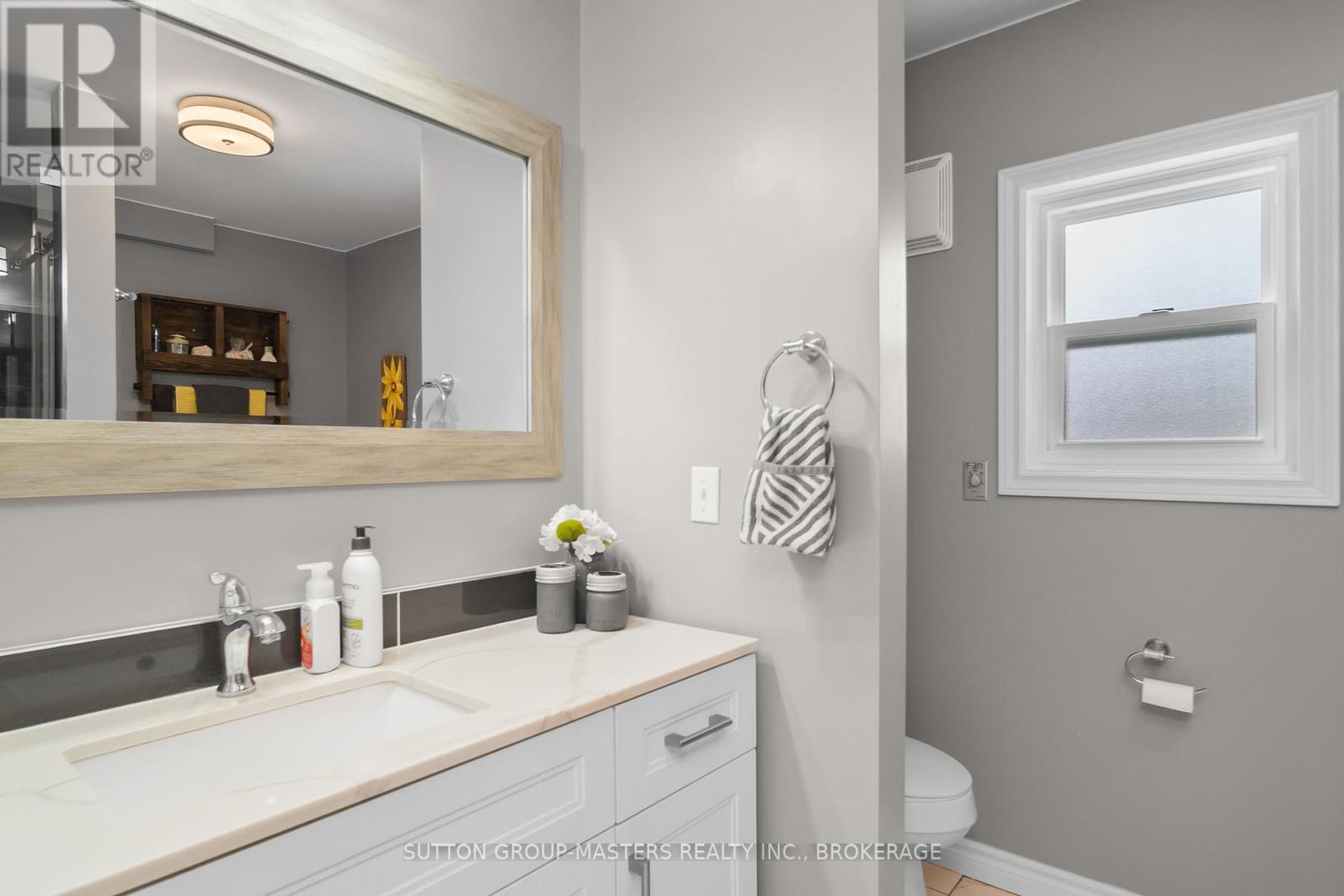 20B OAK LANE - 19