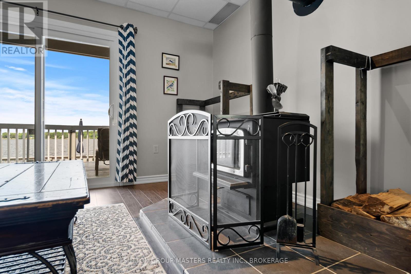 20B OAK LANE - 24