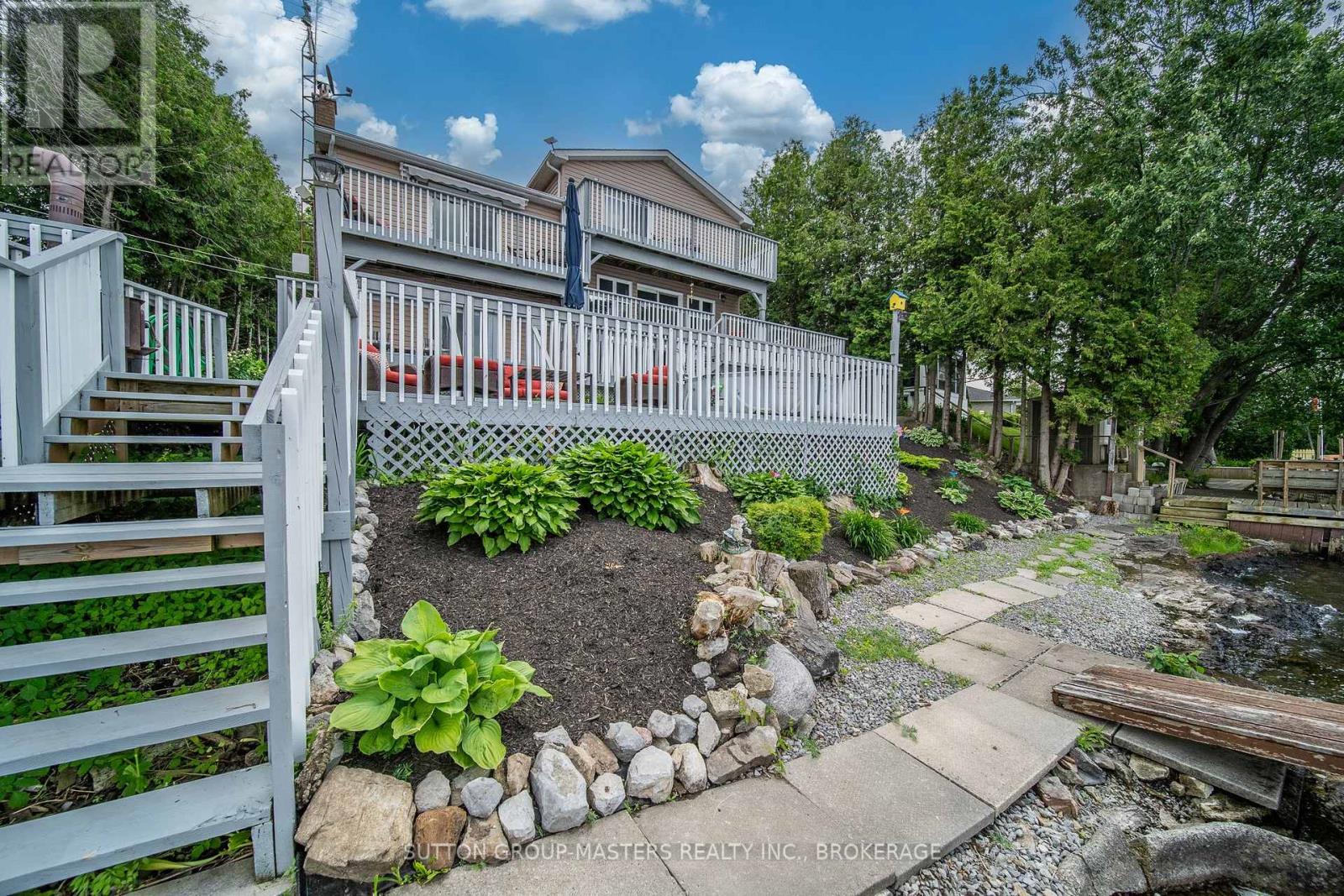 20B OAK LANE - 26