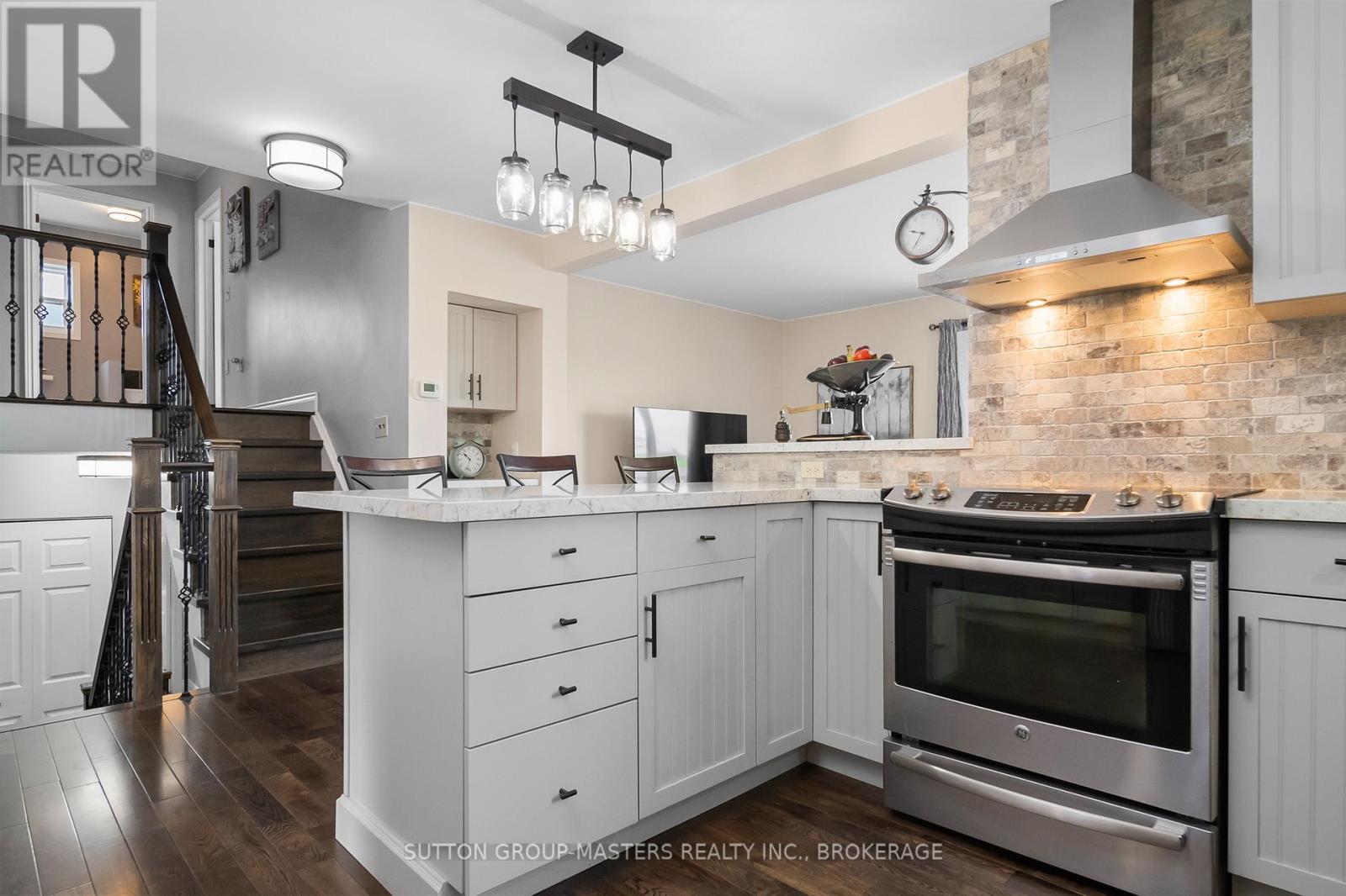 20B OAK LANE - 7