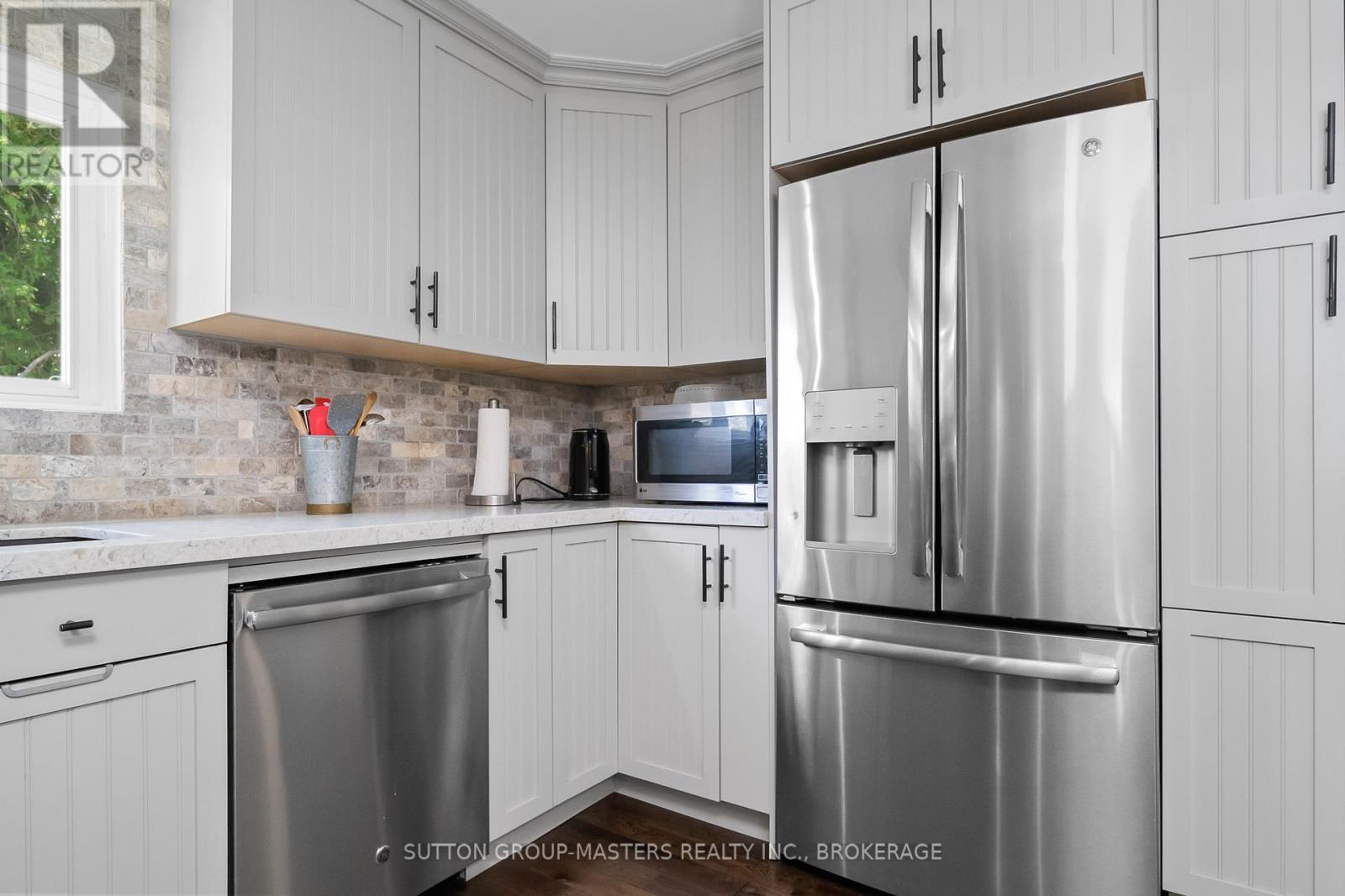 20B OAK LANE - 9