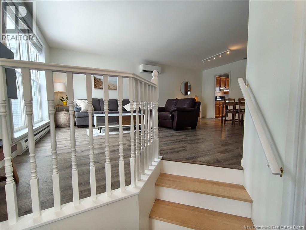 16 HARDING STREET - Image 2