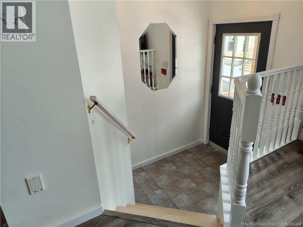 16 HARDING STREET - Image 3