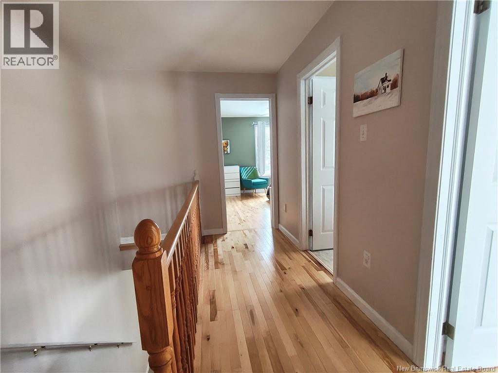 16 HARDING STREET - 16